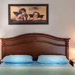 Daniele Apartahotel
