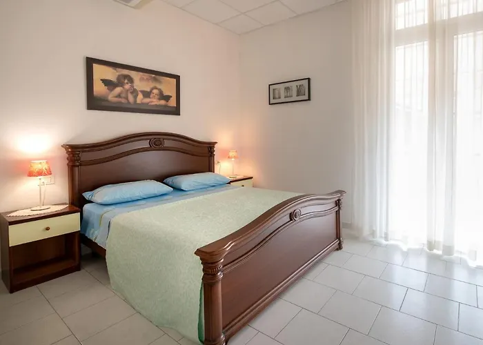 Daniele Беллария-Иджеа-Марина