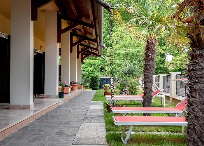 Daniele Апарт-отель 3*